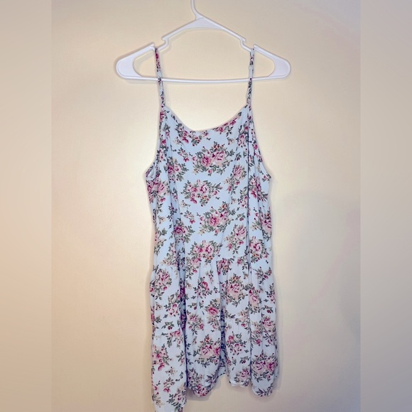 Ninexis Ruffled Floral Tank Top - Picture 7 of 9